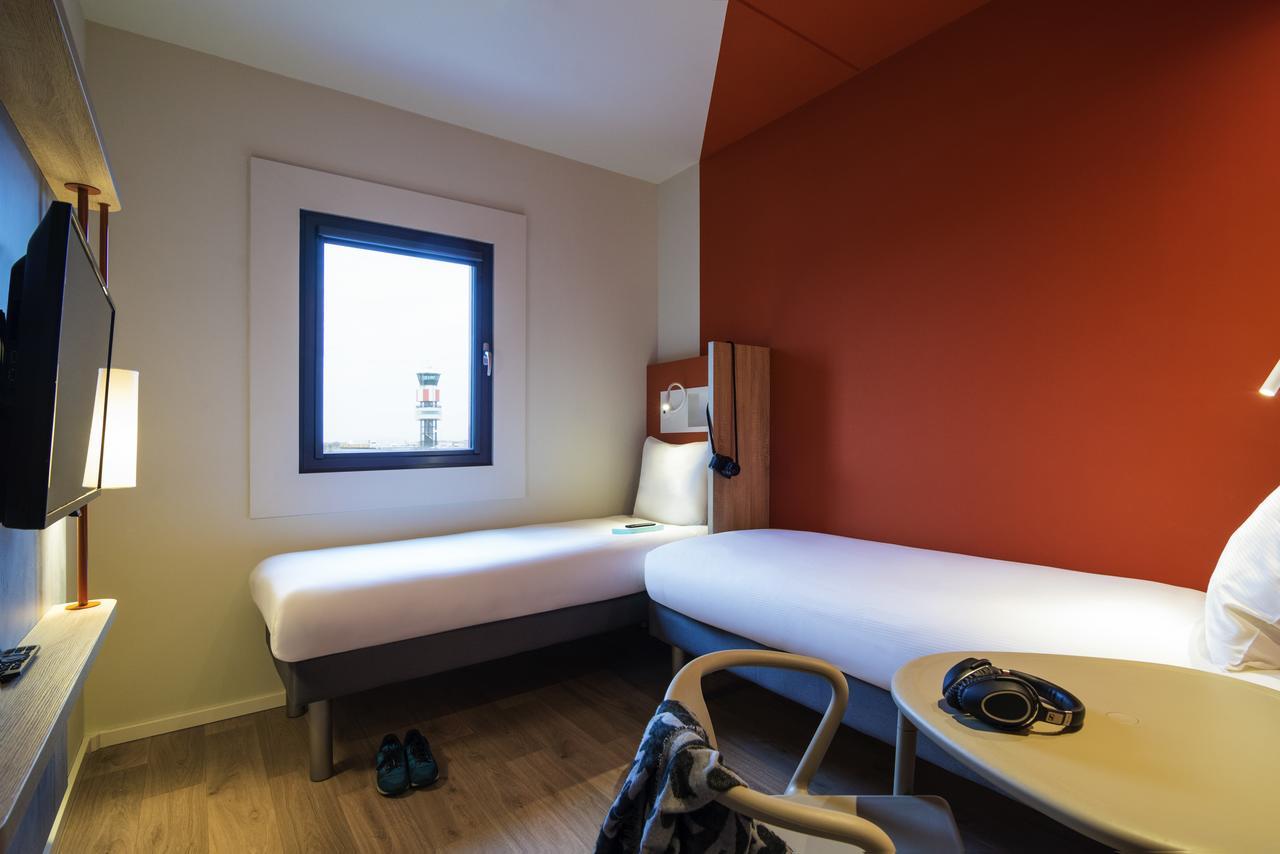 Ibis Budget Stein Maastricht Εξωτερικό φωτογραφία