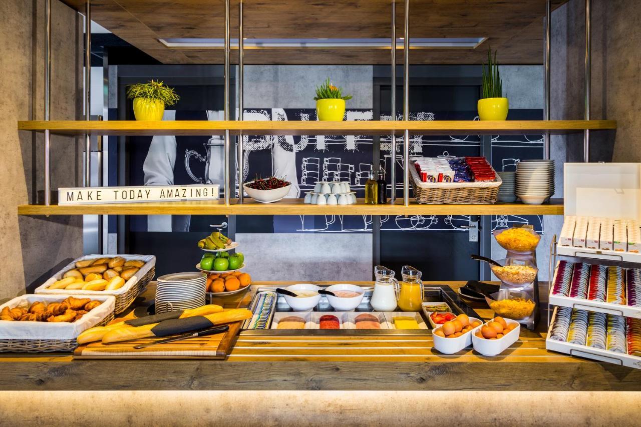 Ibis Budget Stein Maastricht Εξωτερικό φωτογραφία